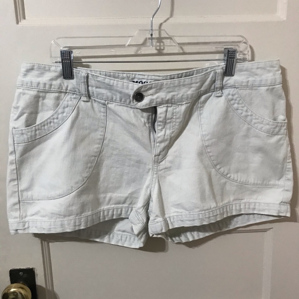 Jean shorts size 17, light wash with light stripes